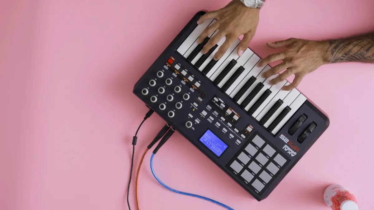 Hands on a beat pad